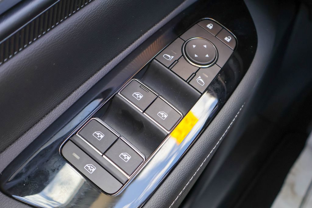 Certified 2025 Nissan Murano SV image 16