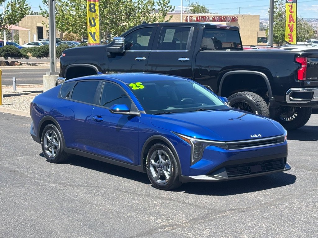 Used 2025 Kia K4 LX FWD image 51