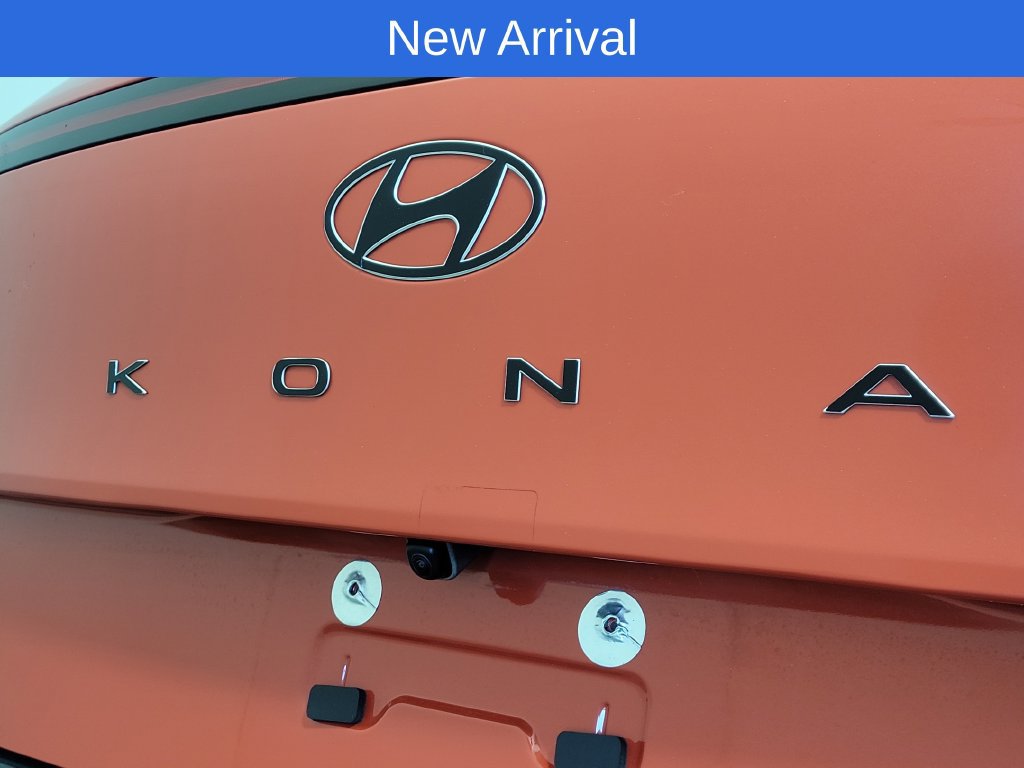 Used 2024 Hyundai Kona SEL w/ Convenience Package FWD image 7