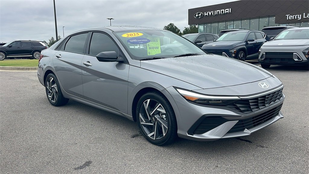 Certified 2025 Hyundai Elantra Sport