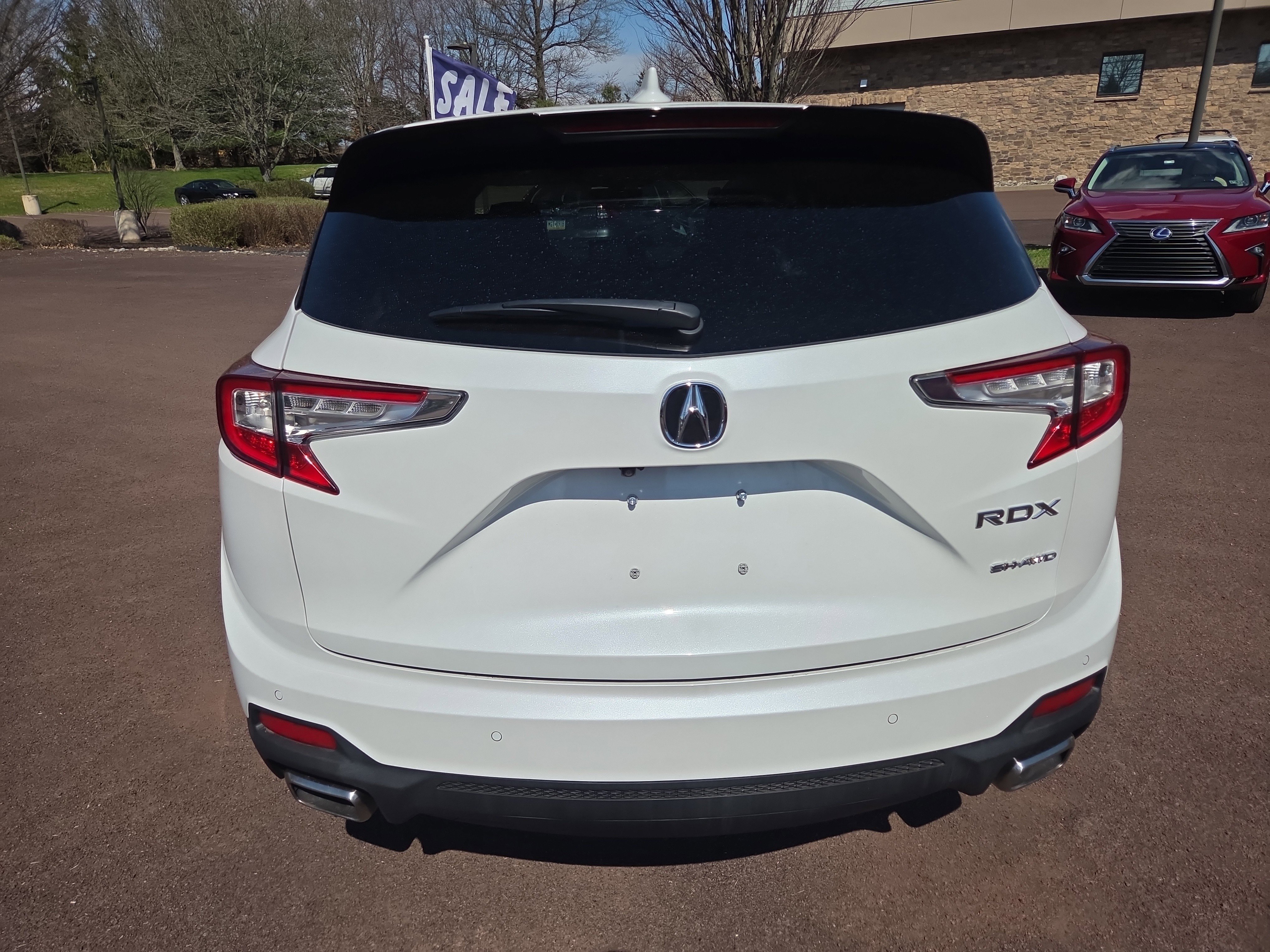 Used 2023 Acura RDX AWD w/ Advance Package image 4