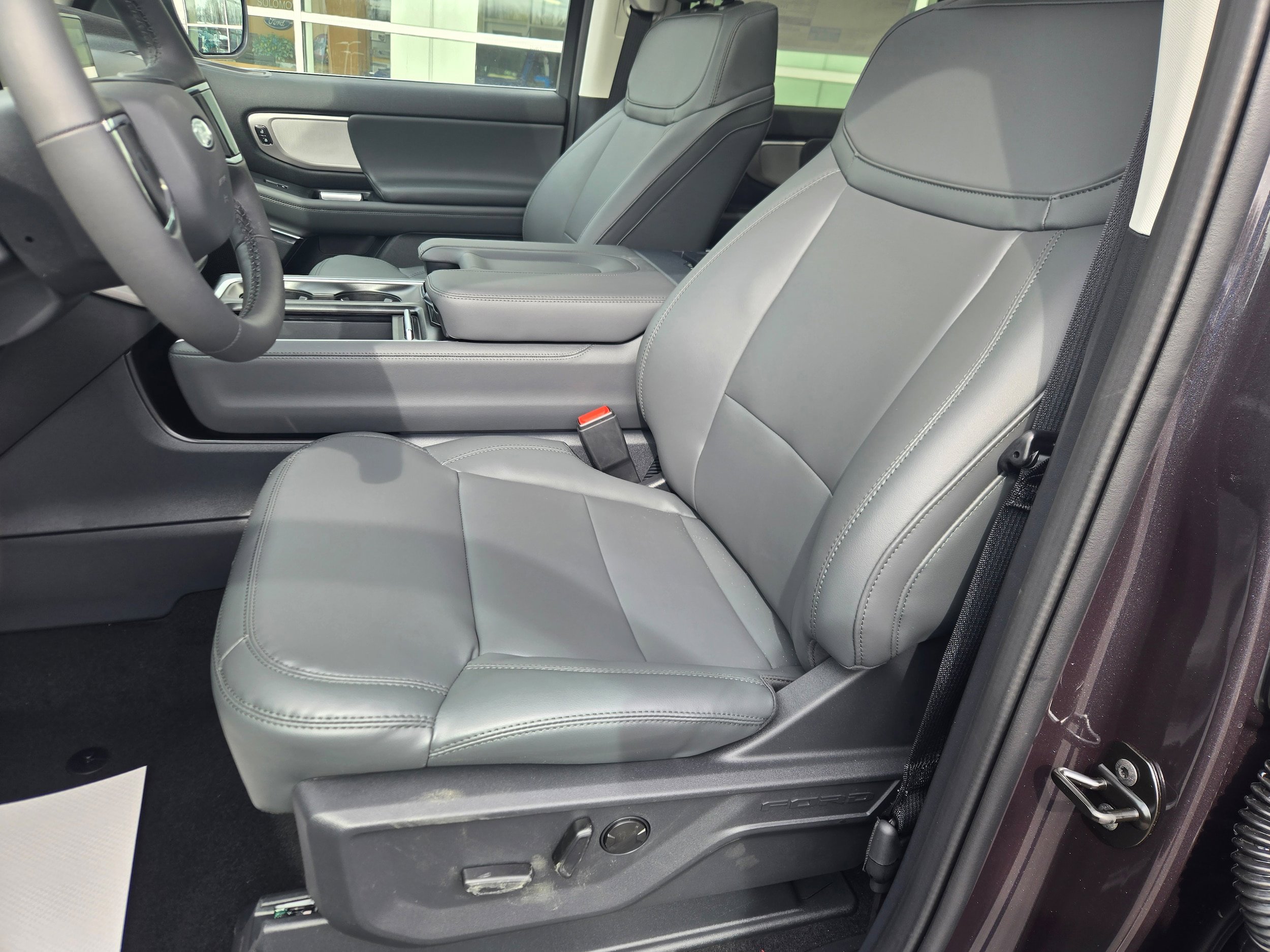 New 2026 Ford Expedition Active AWD/4WD image 19