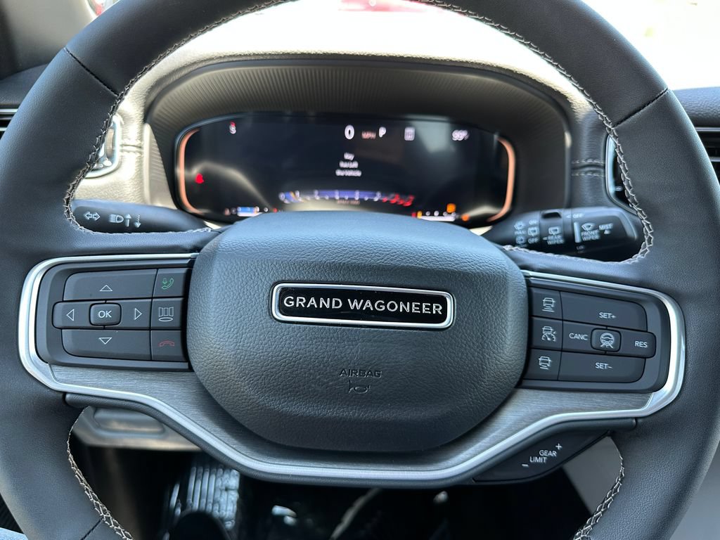 New 2026 Jeep Grand Wagoneer Limited w/ Rear Seat Video Group I AWD/4WD image 23