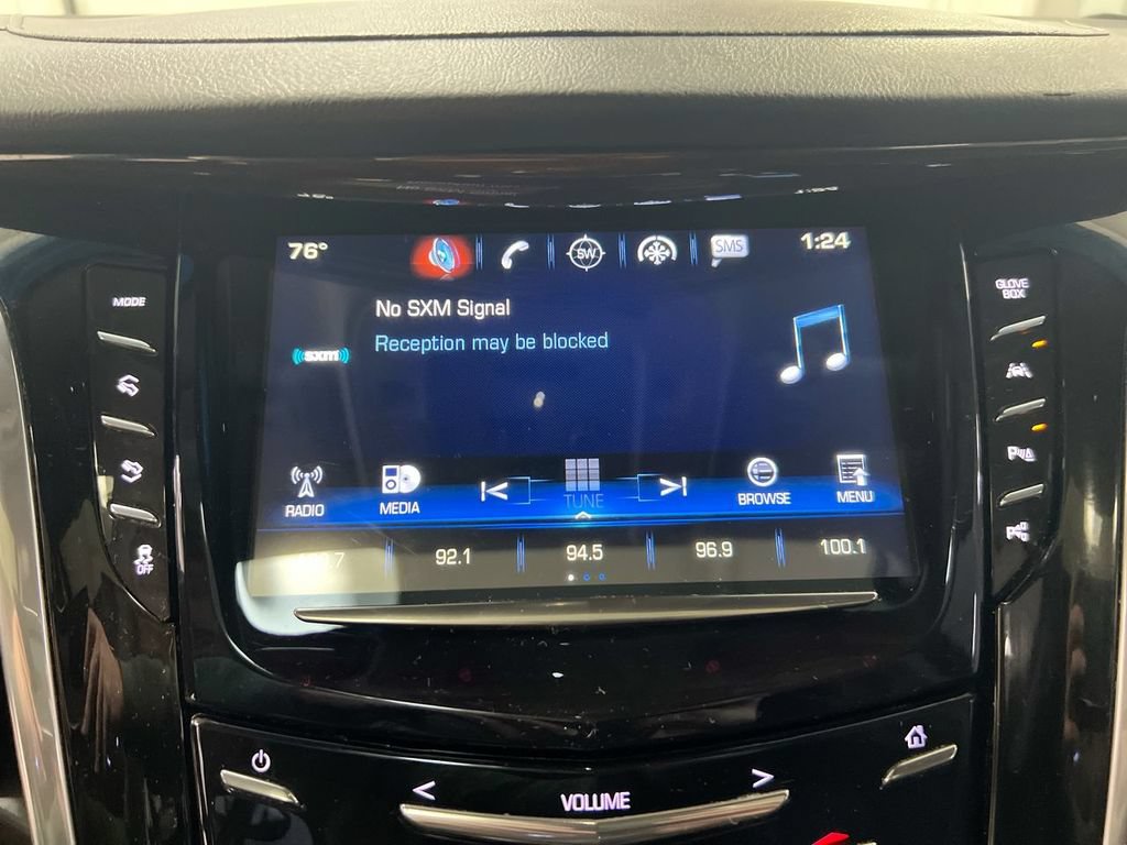 Used 2019 Cadillac Escalade ESV Luxury AWD/4WD image 14