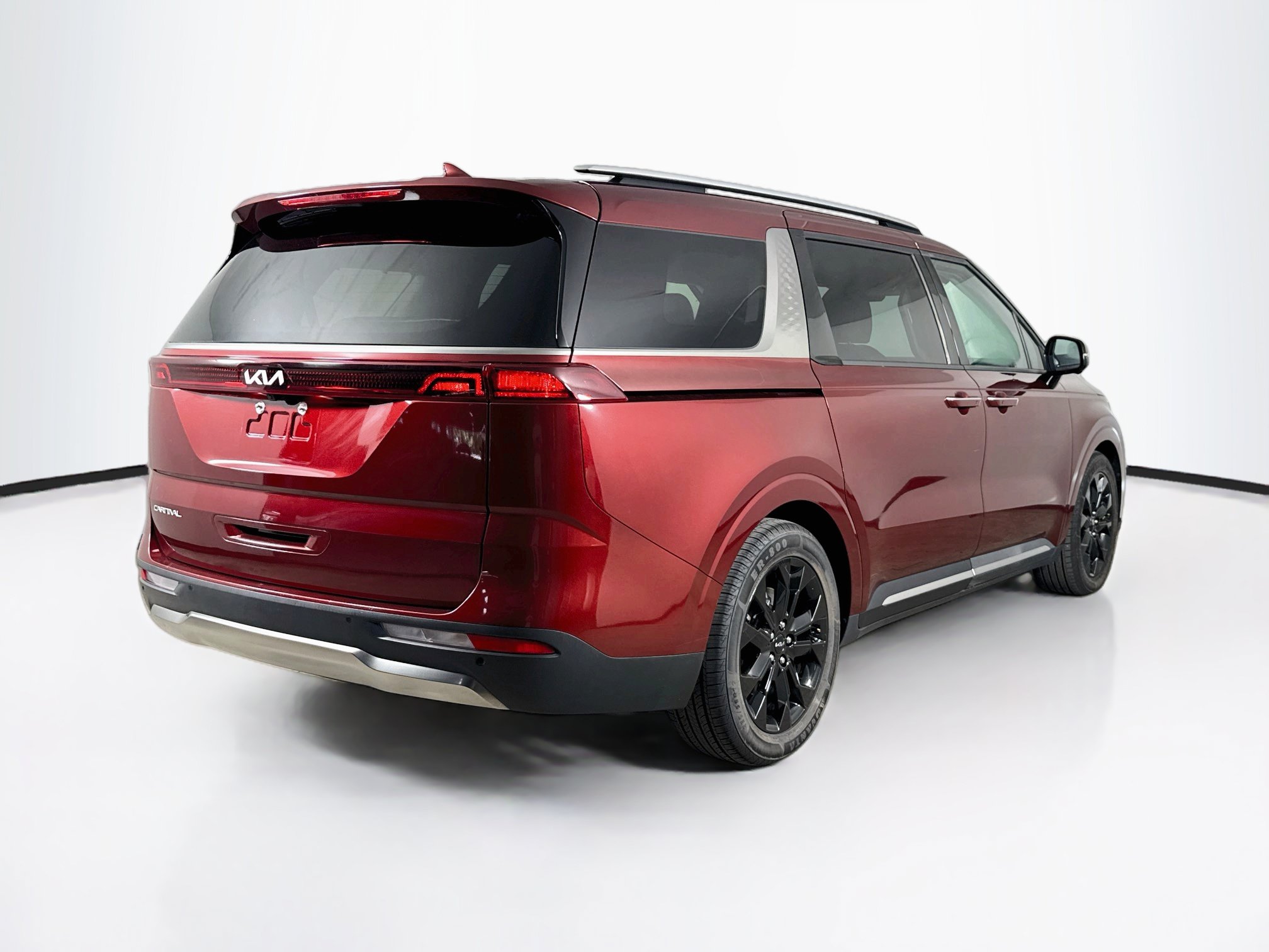Used 2023 Kia Carnival SX FWD image 33