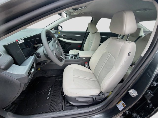 New 2027 Hyundai Sonata SE FWD image 20