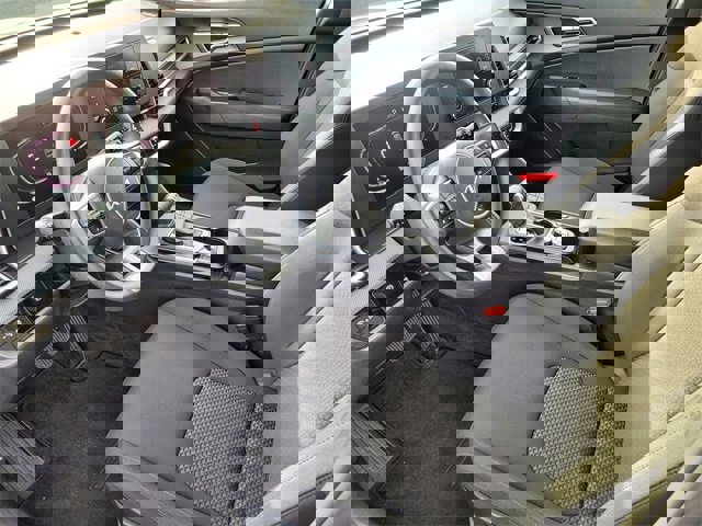 Used 2024 Kia Sportage LX image 11