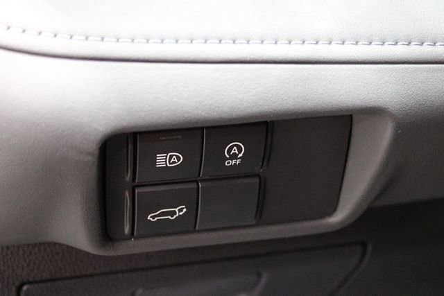 Used 2024 Toyota Highlander XSE image 19