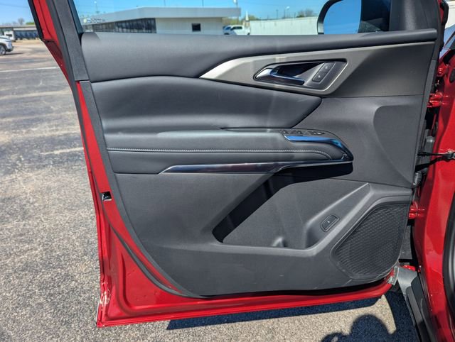 New 2026 Chevrolet Traverse LT w/ Driver Confidence Package image 13