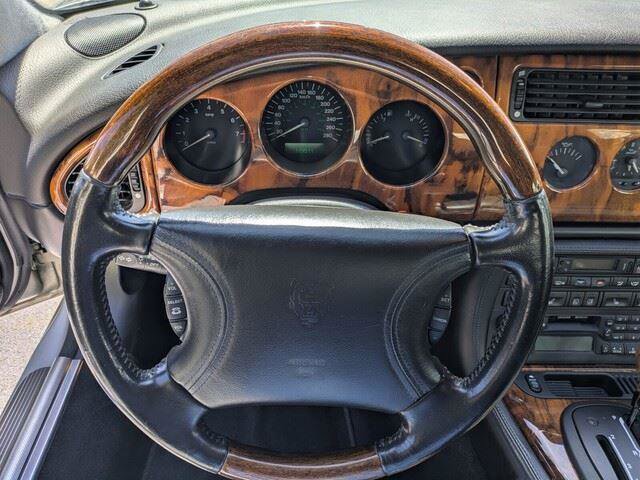 Used 1998 Jaguar XK8 Convertible image 17