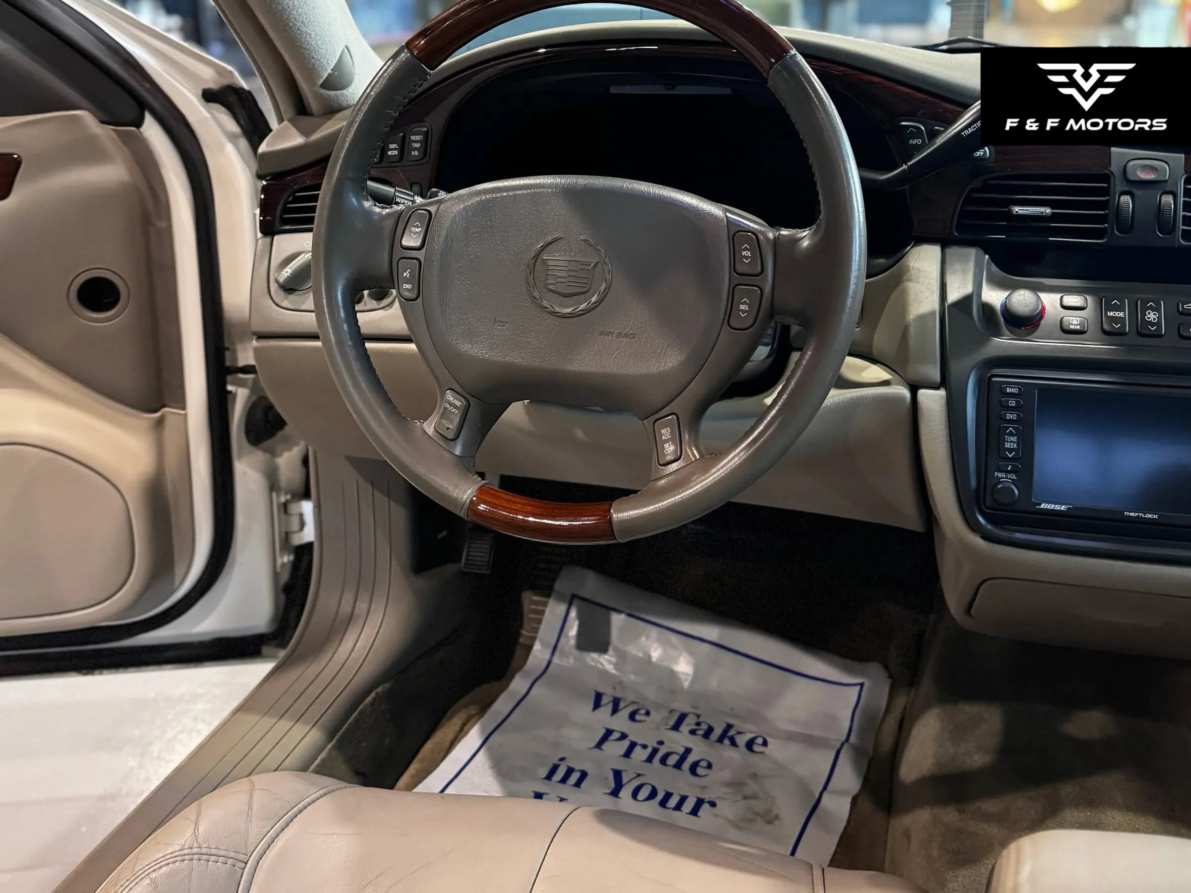 Used 2002 Cadillac De Ville DHS w/ Safety/Security Pkg FWD image 22