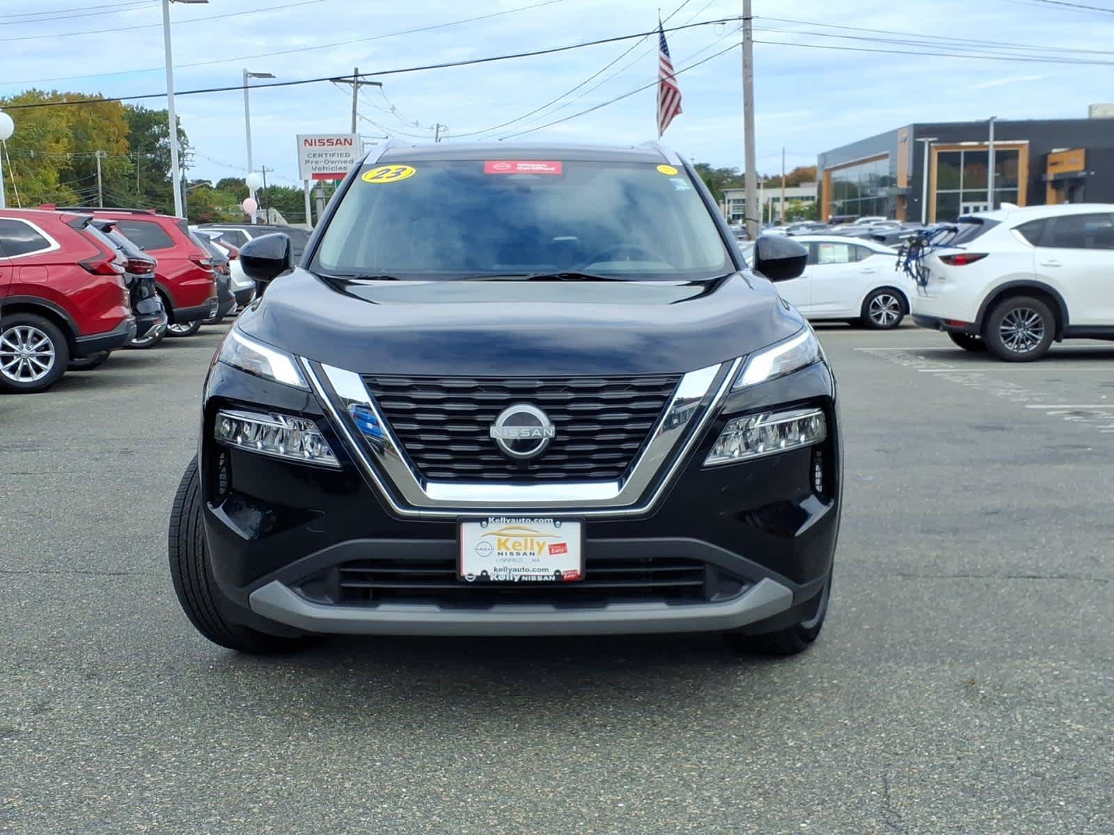 Used 2023 Nissan Rogue SV w/ SV Premium B Package AWD/4WD image 2
