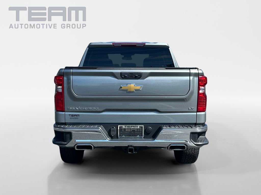 Used 2024 Chevrolet Silverado 1500 LT w/ Z71 Off-Road Package image 6