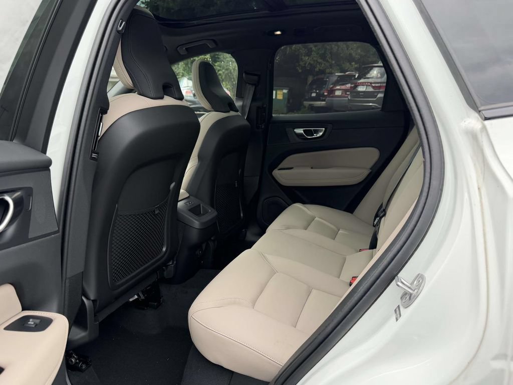New 2026 Volvo XC60 B5 Plus w/ Climate Package AWD/4WD image 14