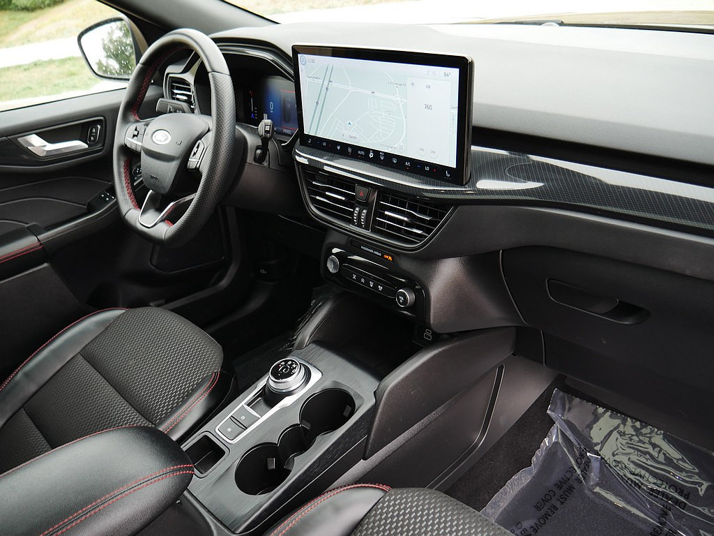 Used 2024 Ford Escape ST-Line w/ Tech Pack #1 AWD/4WD image 57