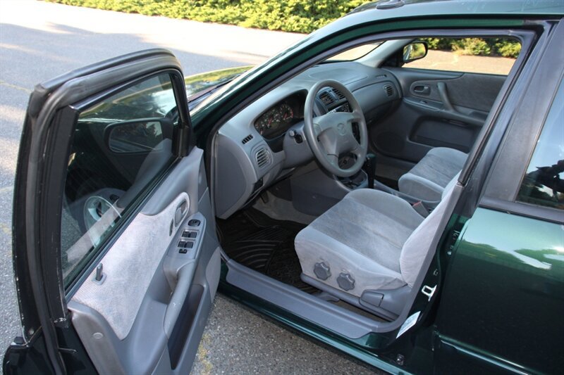 Used 1999 MAZDA Protege ES FWD image 5