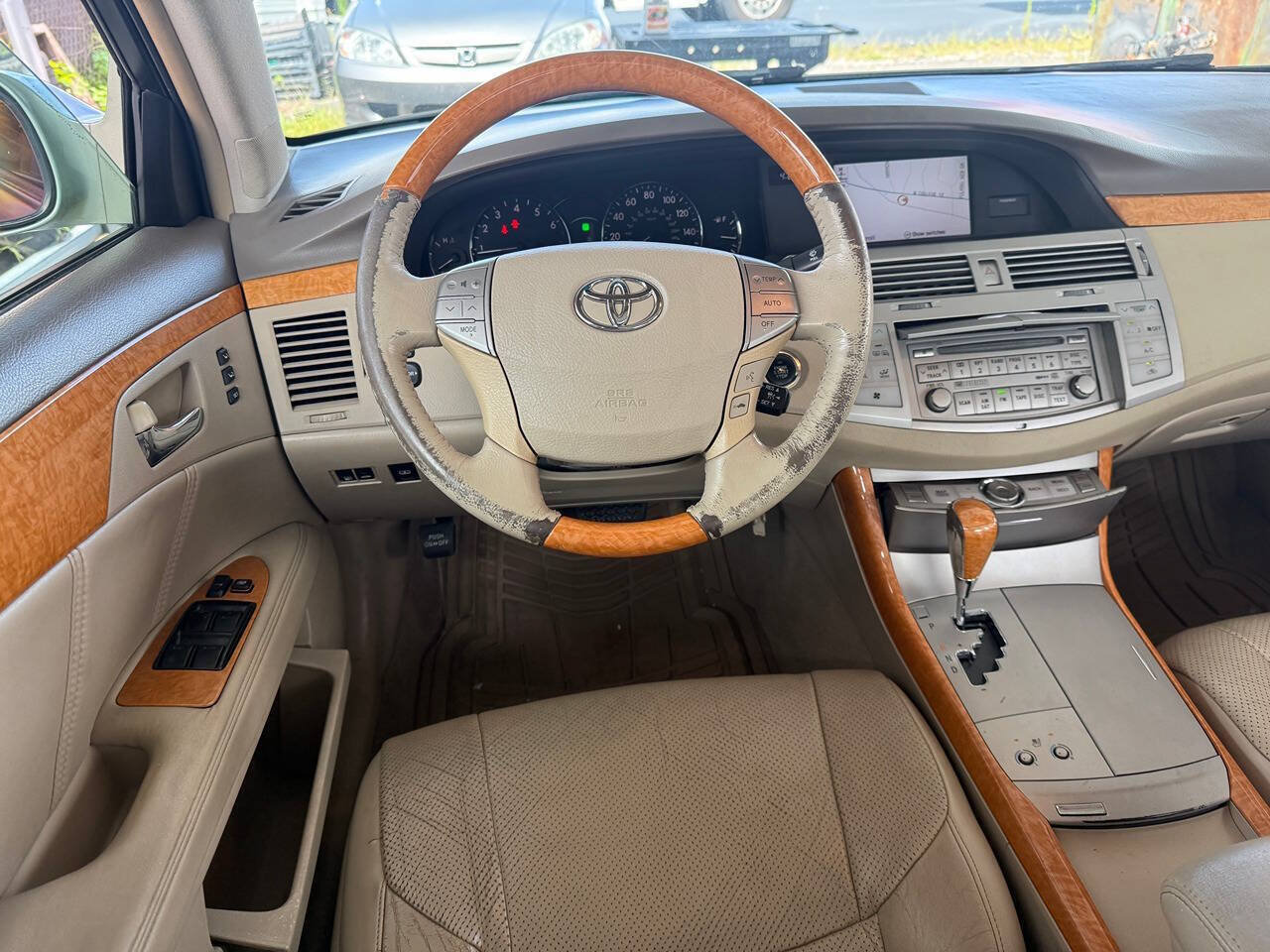 Used 2005 Toyota Avalon Limited FWD image 39