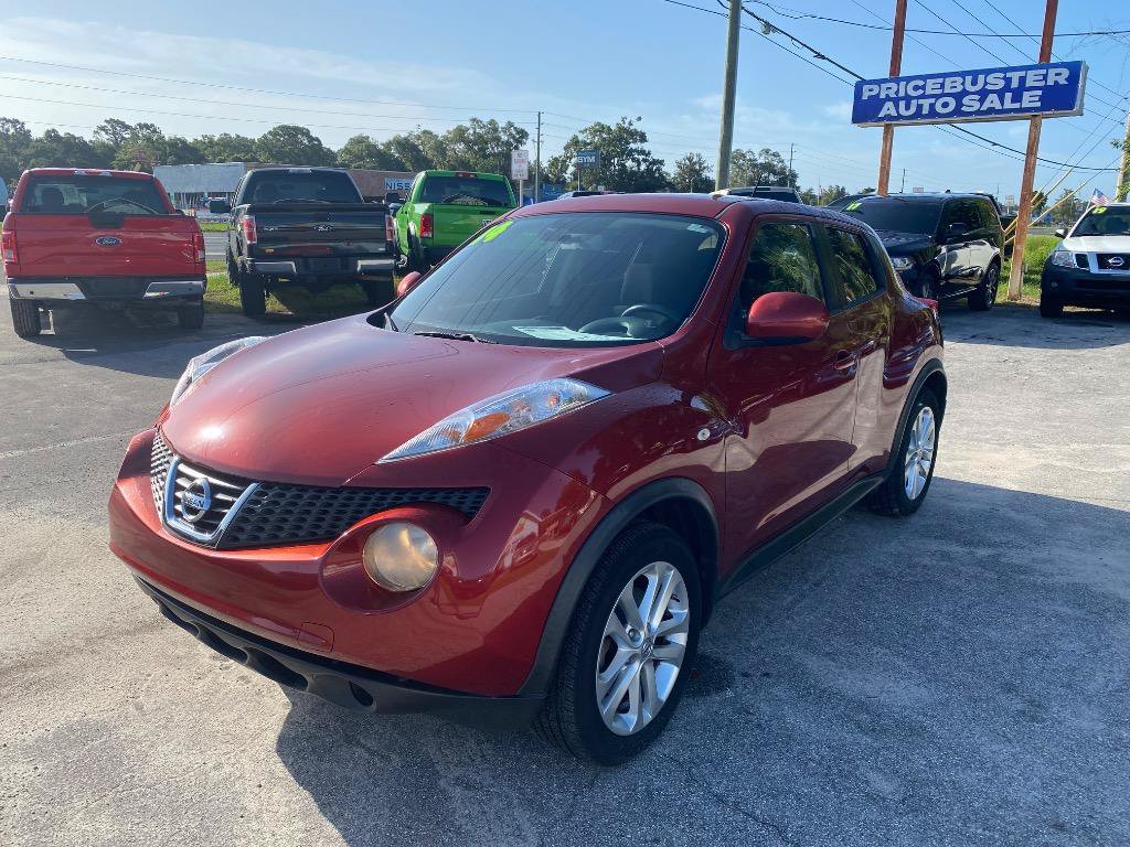 Used 2014 Nissan Juke SV AWD/4WD image 2