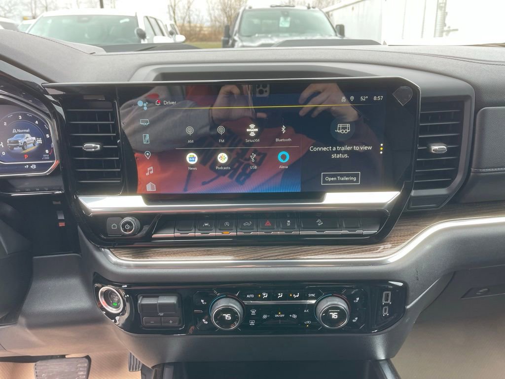 Used 2023 Chevrolet Silverado 1500 LT Trail Boss w/ Convenience Package II image 17