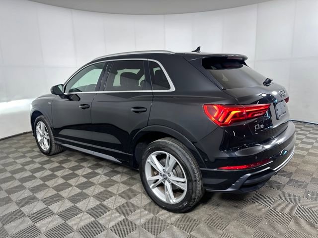 Used 2020 Audi Q3 2.0T Prestige w/ Prestige Package image 5