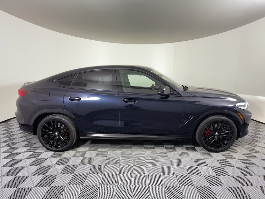 Used 2021 BMW X6 M50i AWD/4WD image 8