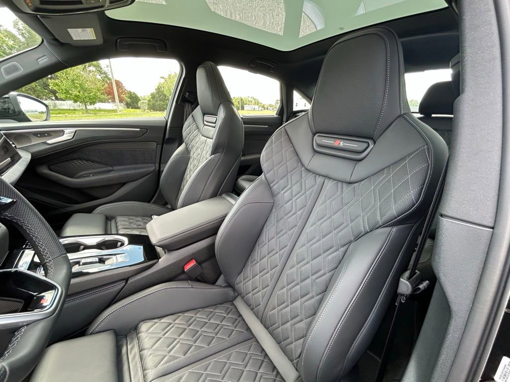 New 2026 Audi A6 Prestige AWD/4WD image 17