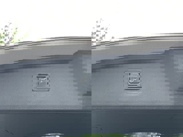 Used 2019 Subaru Outback 2.5i Limited w/ Popular Package #2 AWD/4WD image 14