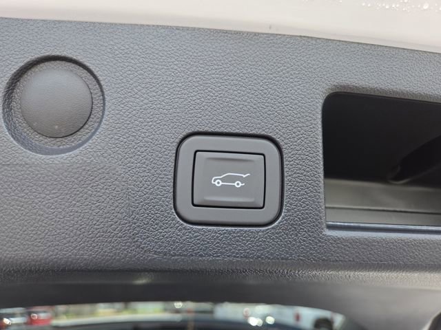 New 2026 GMC Terrain AT4 w/ Convenience Package III AWD/4WD image 18