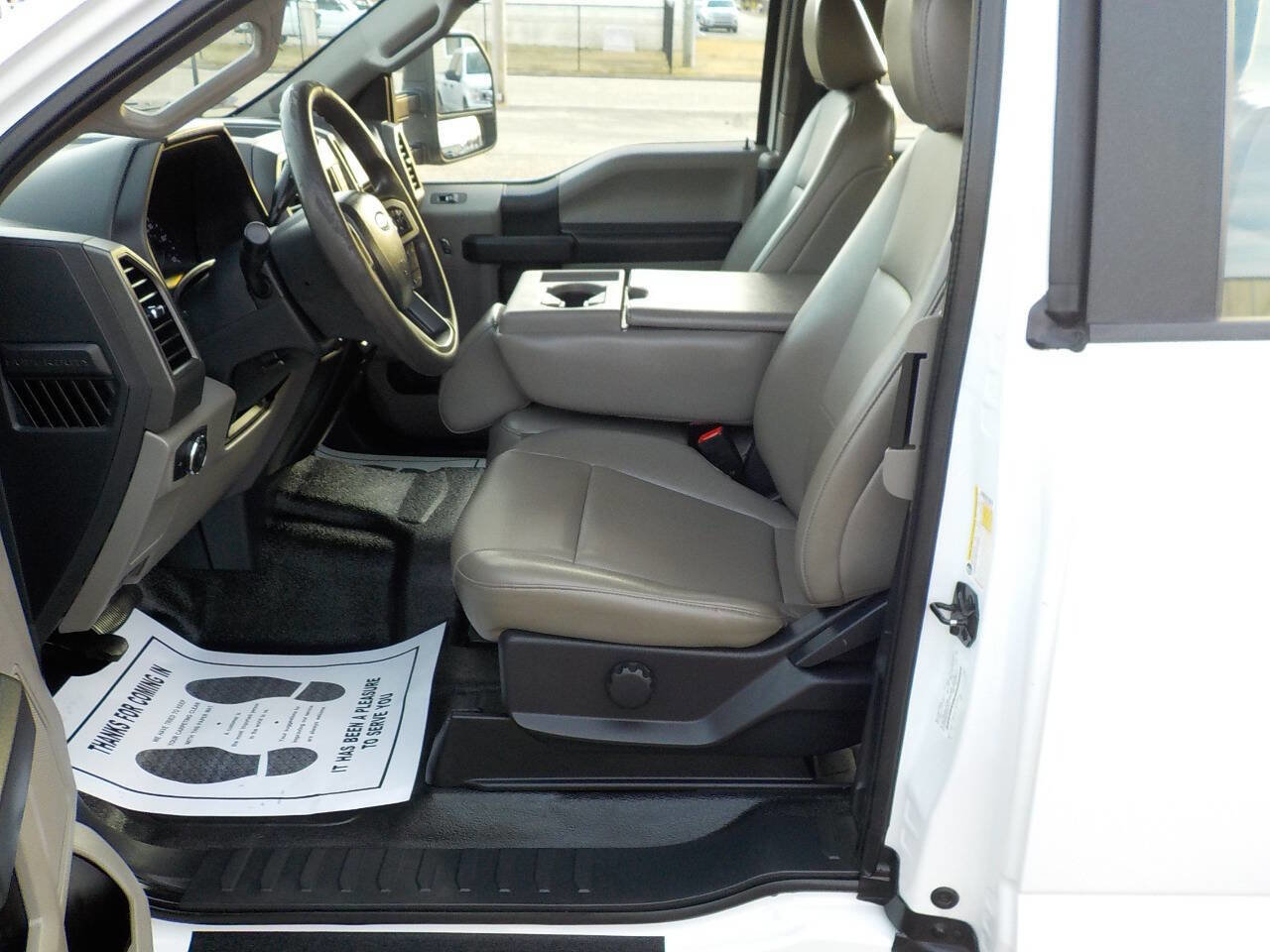 Used 2022 Ford F250 XL w/ Power Equipment Group image 12