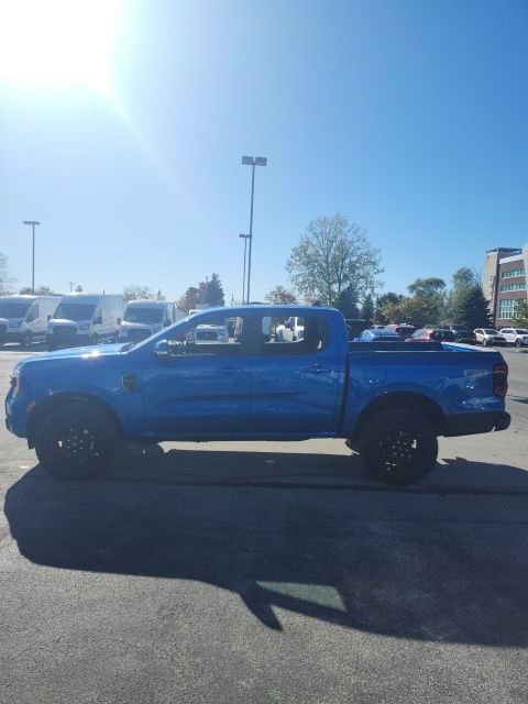 New 2025 Ford Ranger Lariat w/ FX4 Off-Road Package image 4