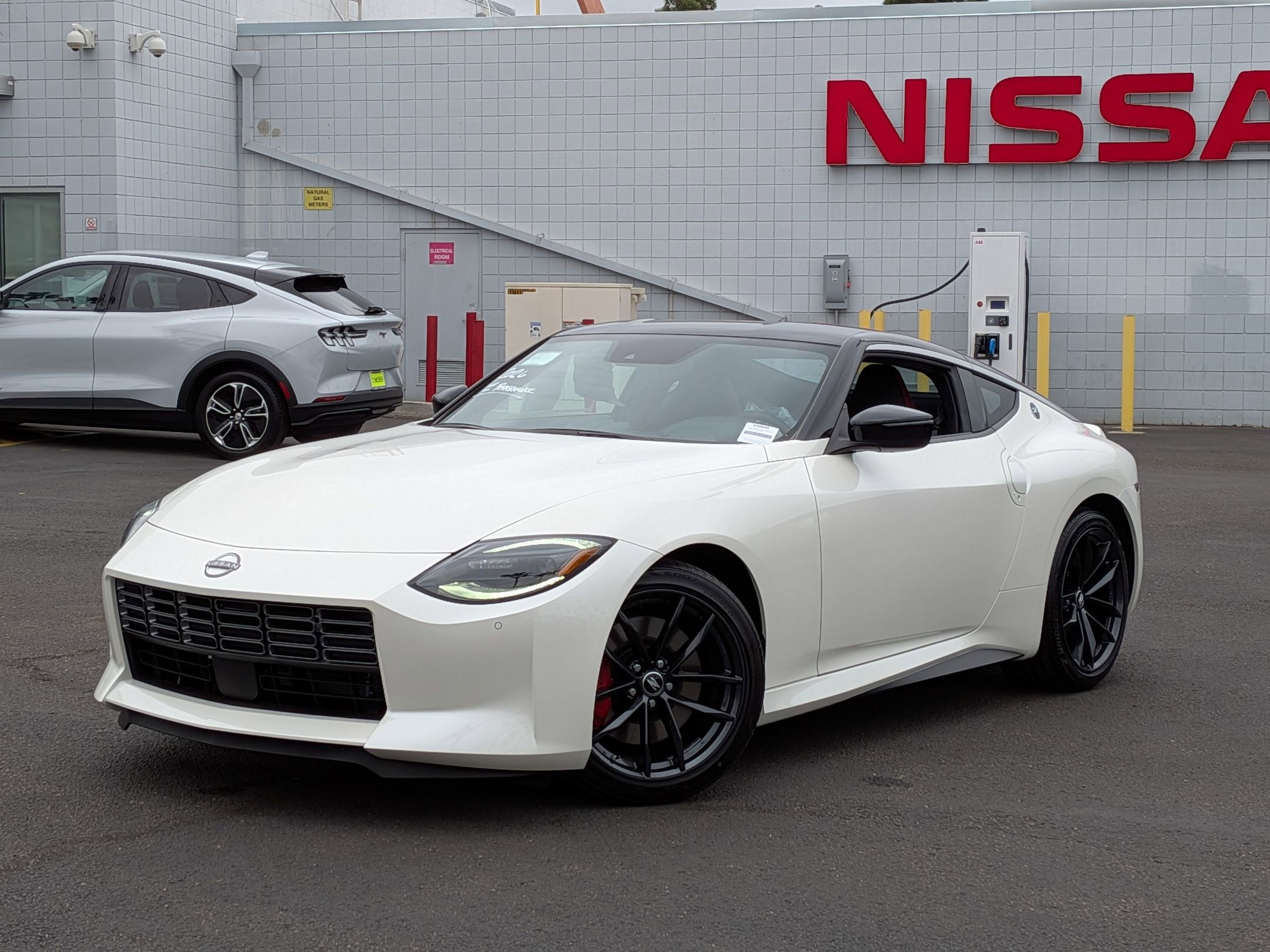 New 2026 Nissan Z Performance video 1