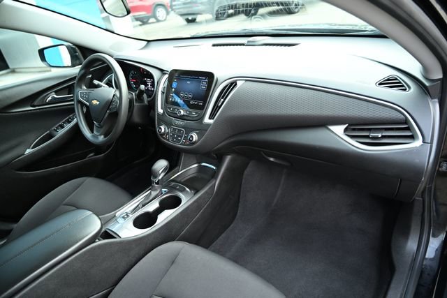 Used 2023 Chevrolet Malibu LT image 60