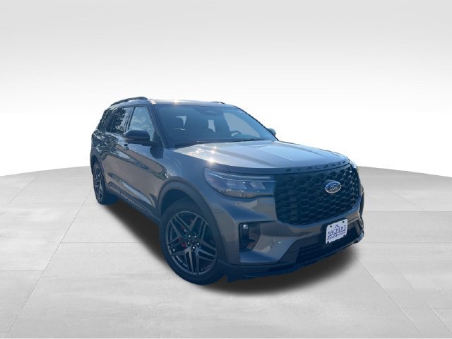 Used 2025 Ford Explorer ST w/ Sun And Sound Package AWD/4WD image 14