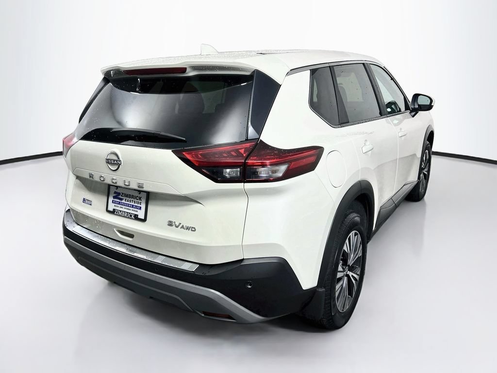 Used 2023 Nissan Rogue SV AWD/4WD image 7