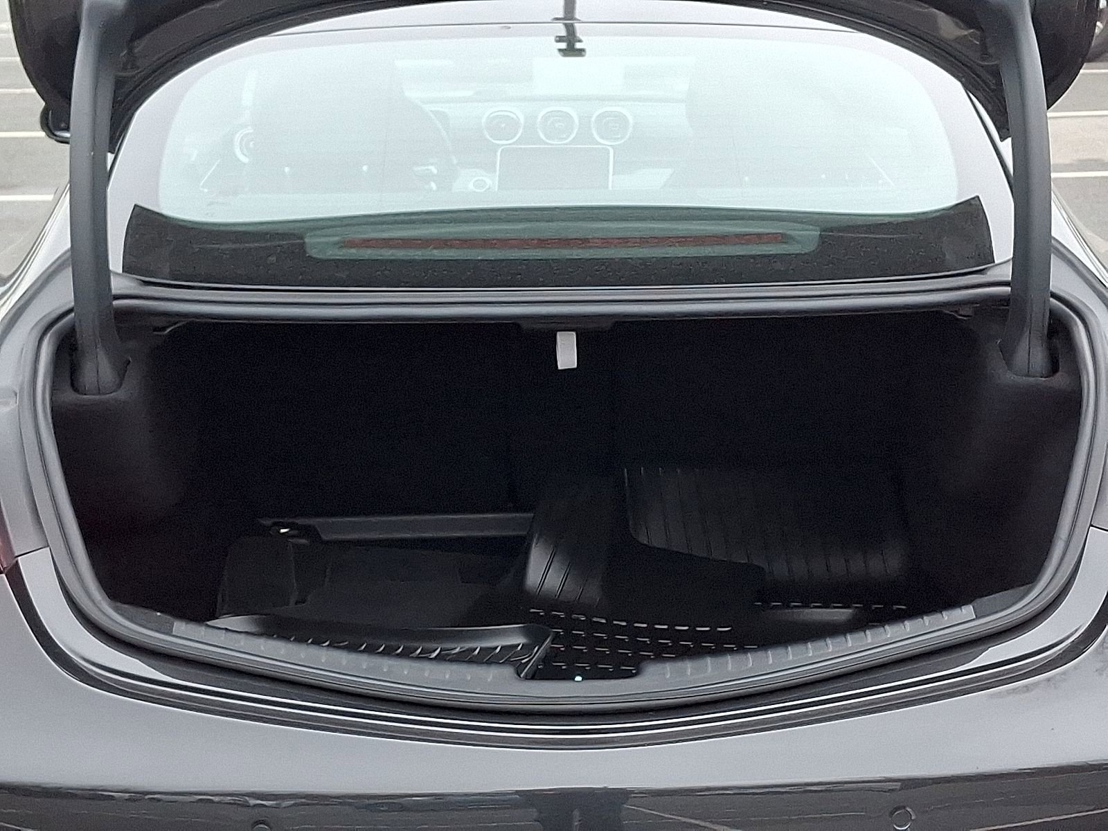 Used 2024 Mercedes-Benz CLE 300 4MATIC Coupe image 29