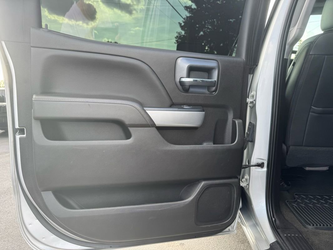 Used 2018 Chevrolet Silverado 2500 LTZ w/ Duramax Plus Package AWD/4WD image 23