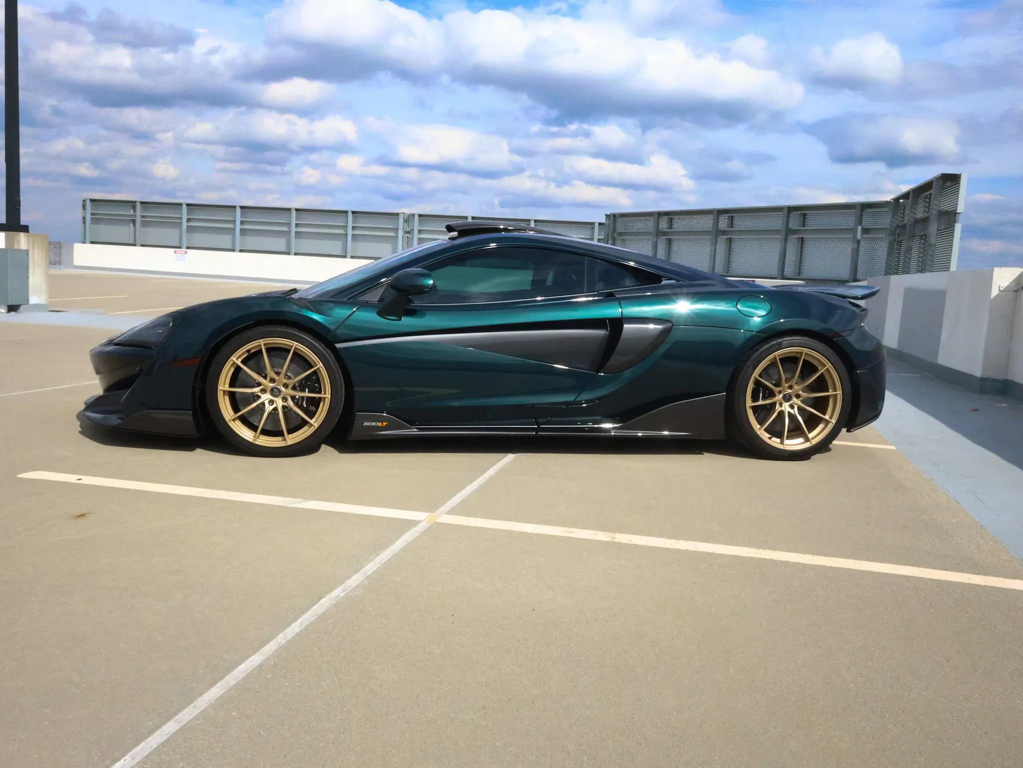 Used 2019 McLaren 600LT image 23