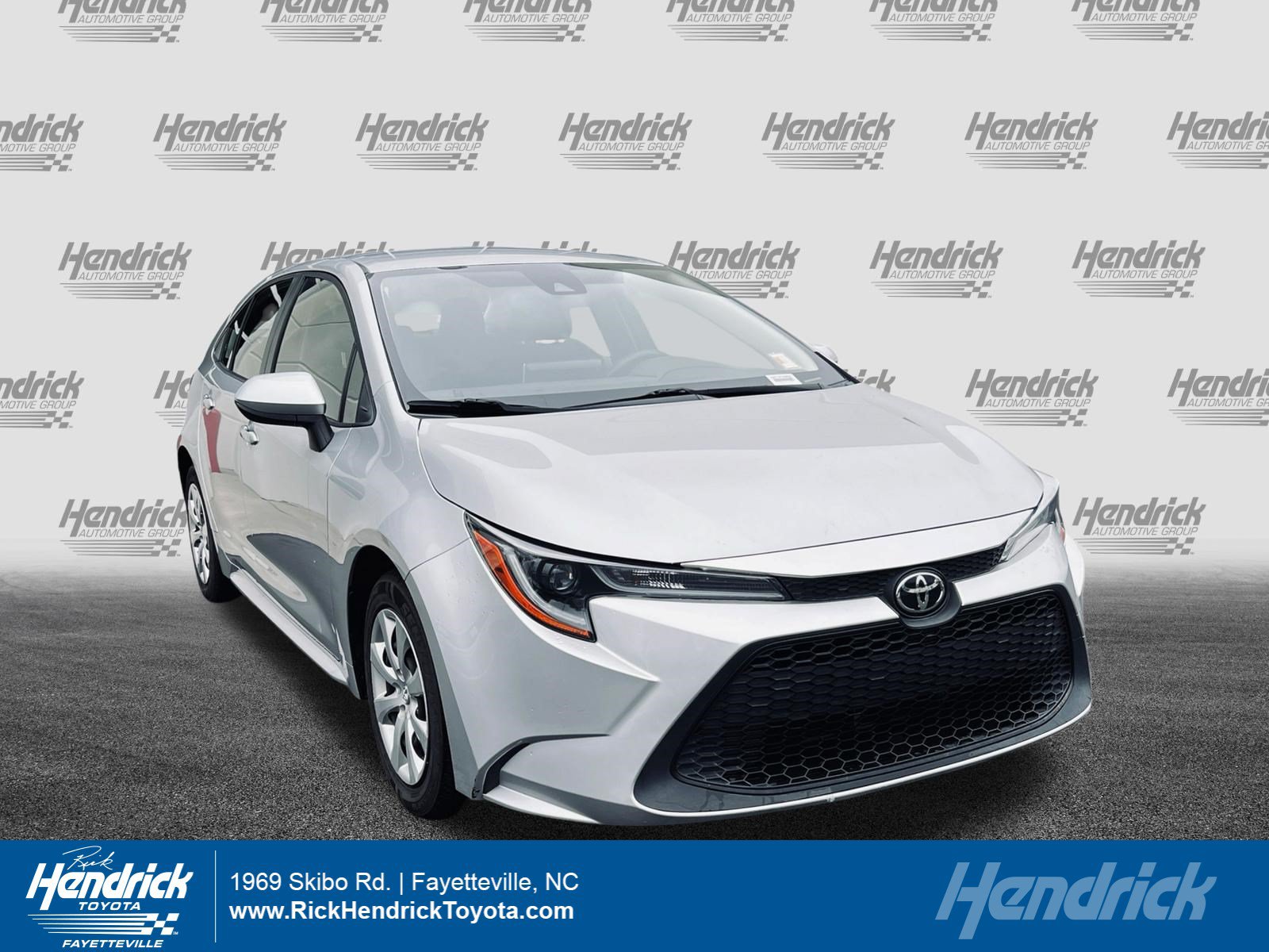 Certified 2021 Toyota Corolla LE FWD image 1