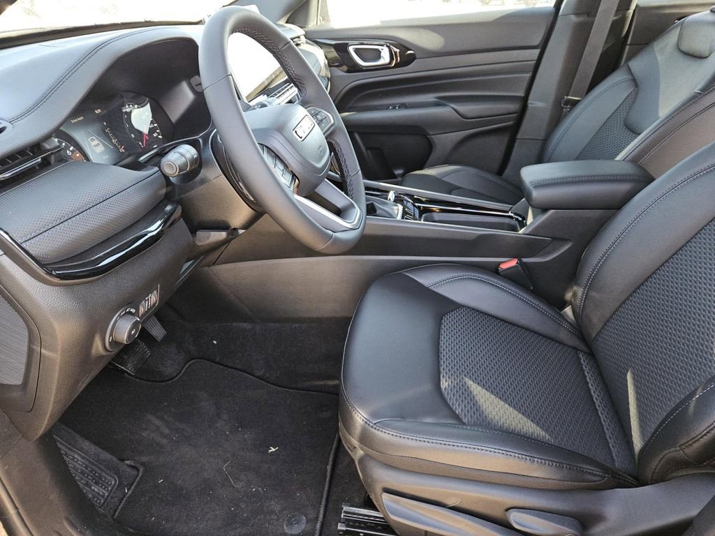 New 2026 Jeep Compass Latitude image 17