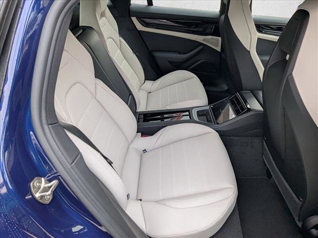 New 2026 Porsche Panamera image 23