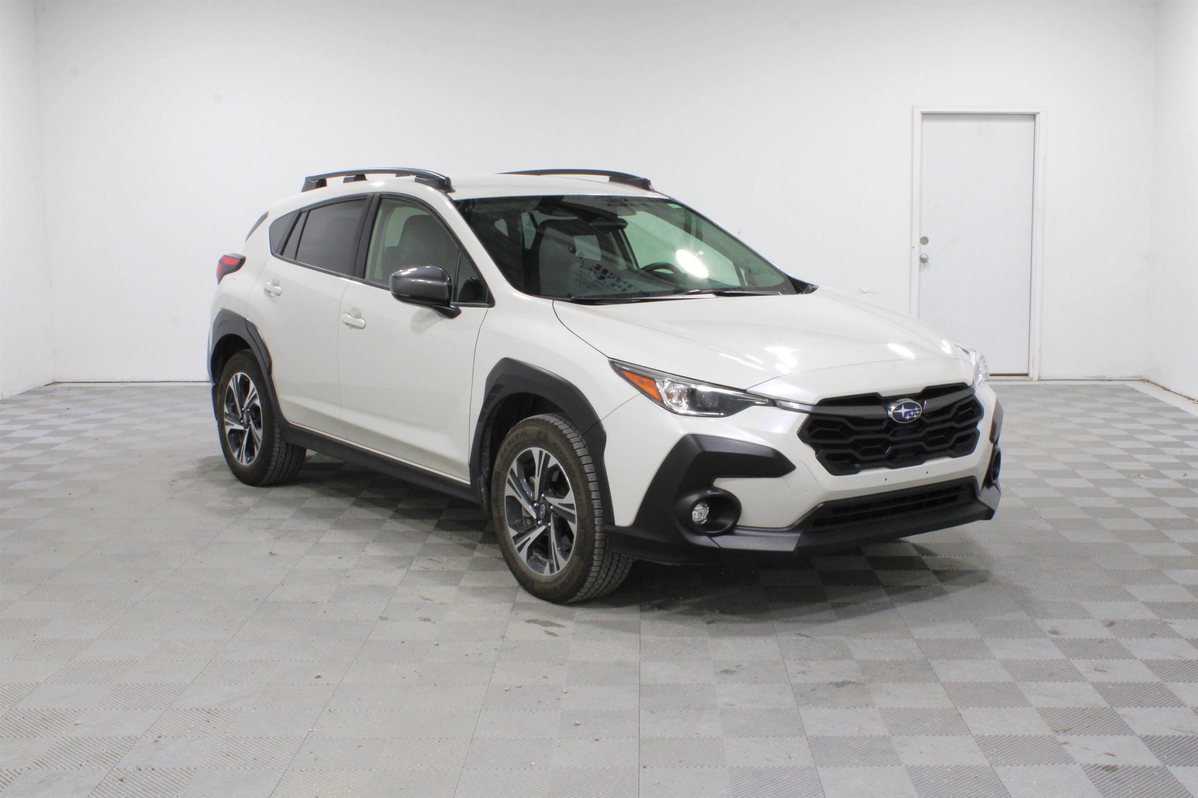 Used 2024 Subaru Crosstrek 2.0i Premium w/ Popular Package #3 AWD/4WD image 1