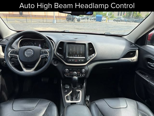 Used 2015 Jeep Cherokee Limited w/ Luxury Group AWD/4WD image 15