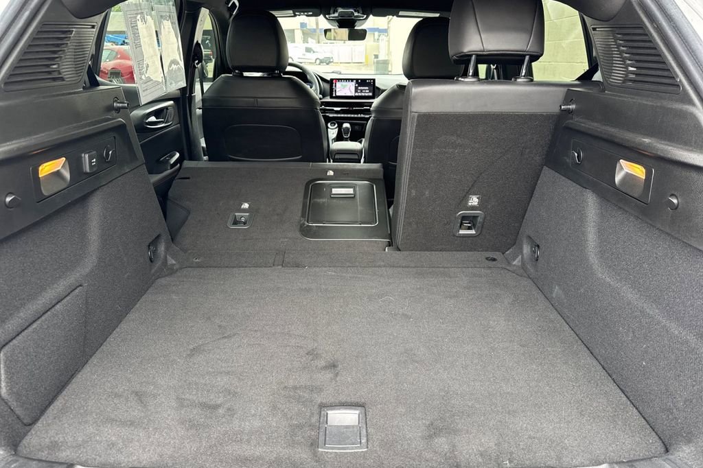 Used 2023 Dodge Hornet GT Plus w/ GT Blacktop Package image 18