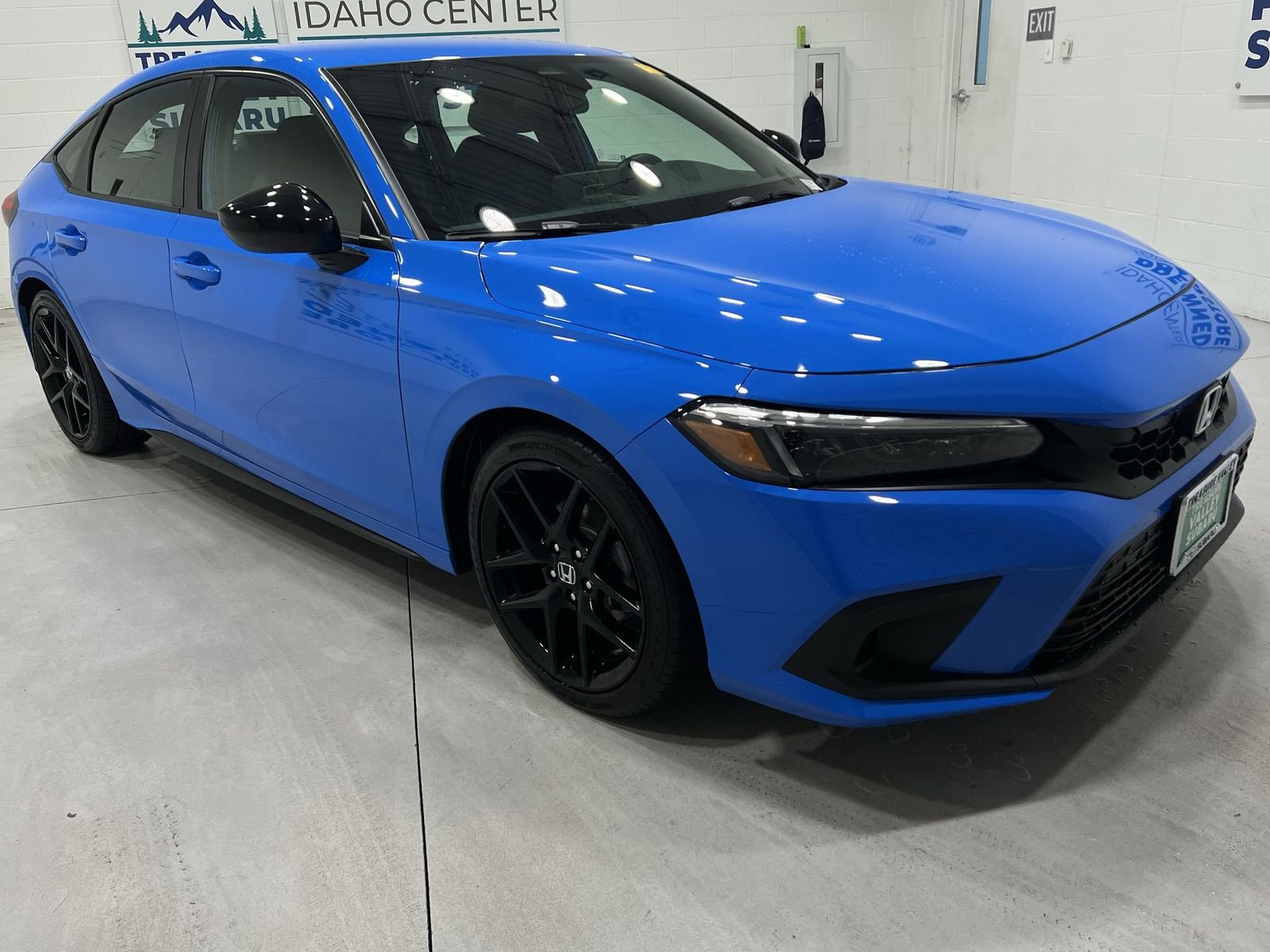 Used 2024 Honda Civic Sport image 2