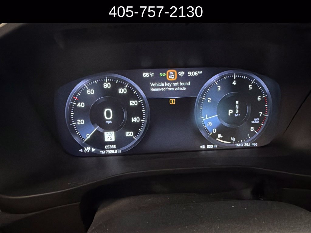 Used 2021 Volvo XC40 T5 Inscription w/ Protection Package Premier AWD/4WD image 6