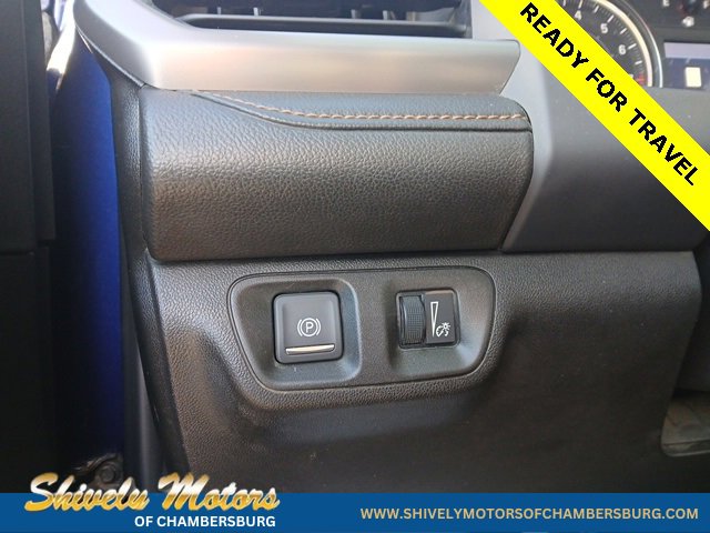 Used 2023 GMC Acadia AT4 image 36