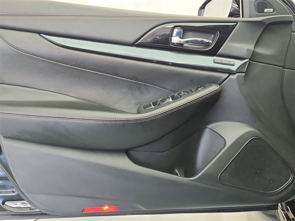 Used 2022 Nissan Maxima SR image 30