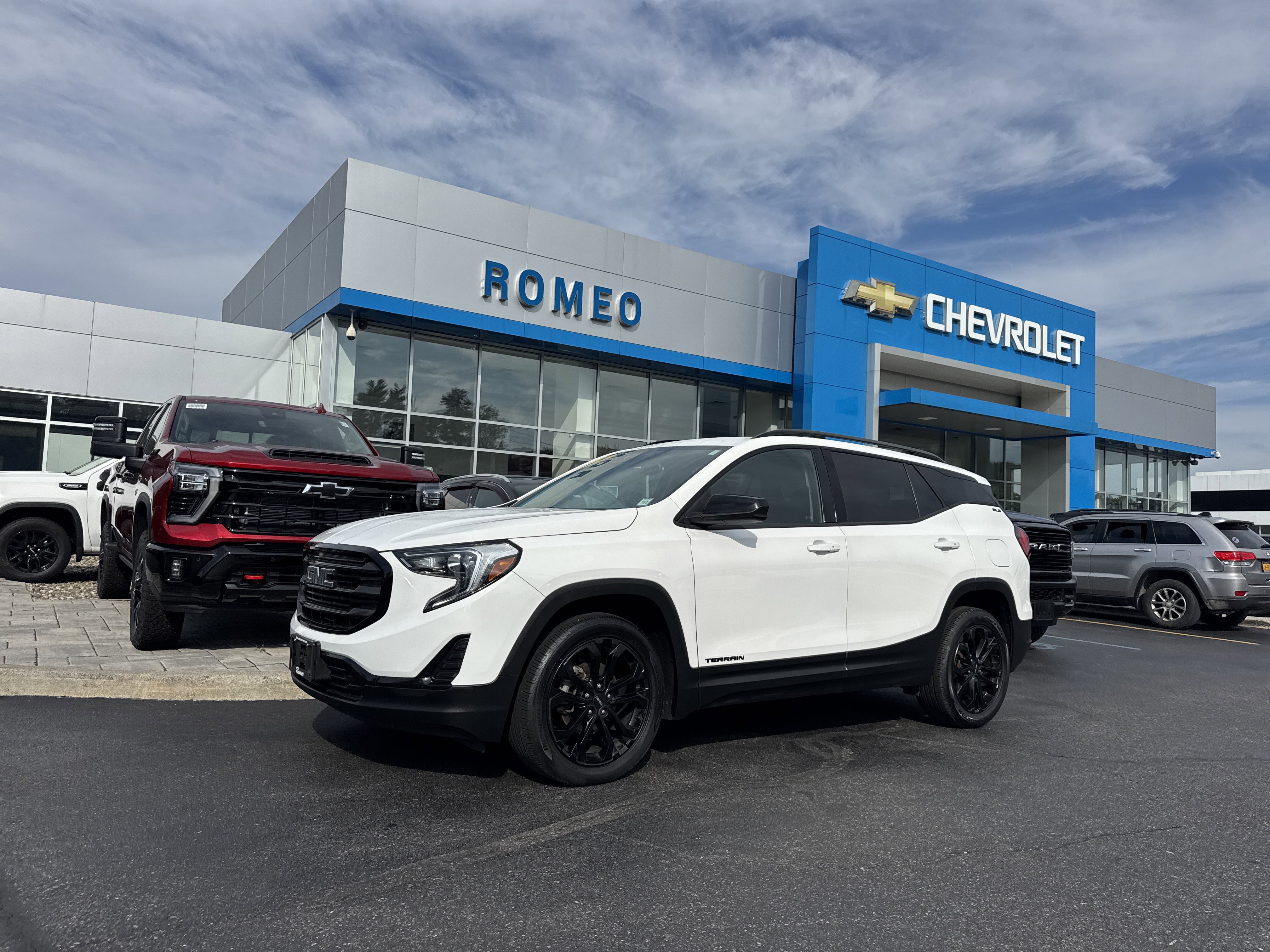 Used 2019 GMC Terrain SLE w/ Driver Convenience Package