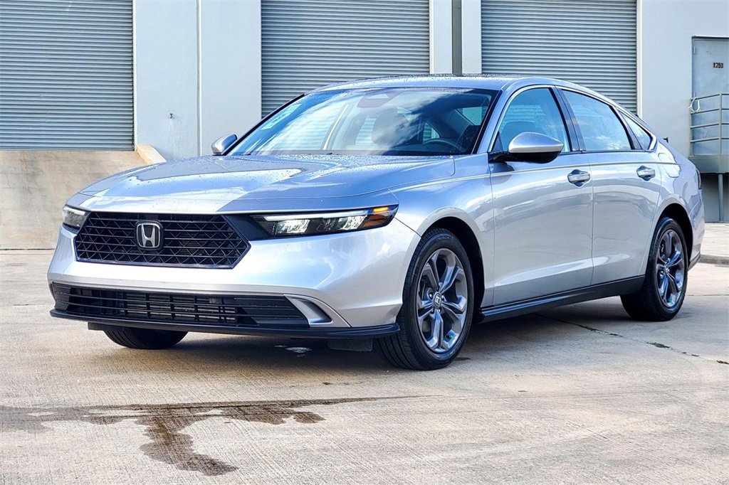 Used 2024 Honda Accord EX image 7