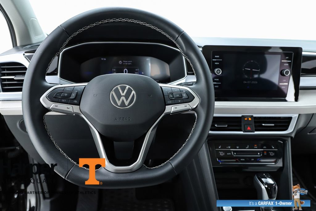 Used 2025 Volkswagen Taos SE image 20